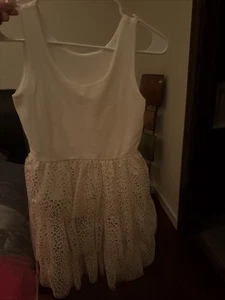 Size 10/12 Girls Dress White And Gold - Picture 1 of 3