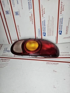 1999 - 2000 Mazda MX-5 MIATA Right Passenger RH Side Tail Light M0601 DG - Picture 1 of 13