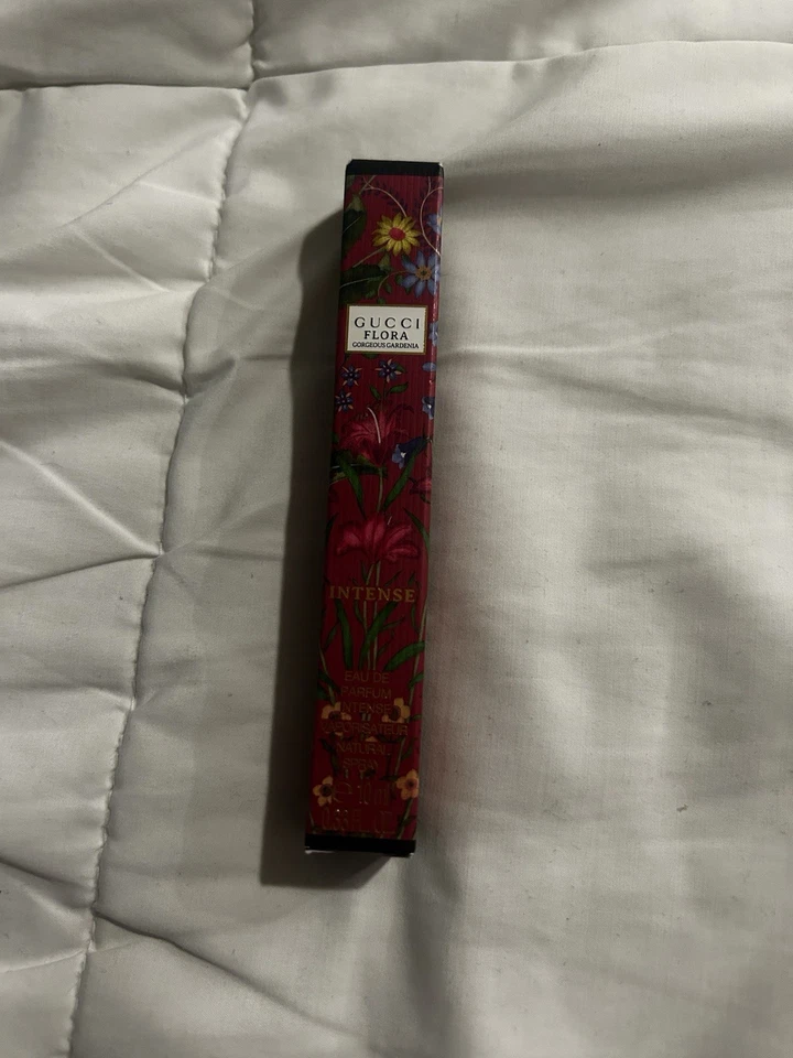 Nuevo Gucci Flora Gorgeous Gardenia Intenso EDP Perfume Viaje Spray 10 ml Foto 1 de 1