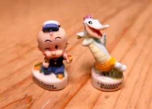 French Fèves for king galette Disney - bébé POPEYE and Alligator- 2.5cm - Picture 1 of 4