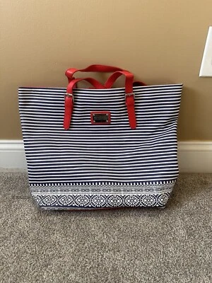 Bolsa de reacción Kenneth Cole Foto 1 de 4