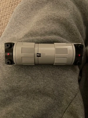 New-No Box; Arrow Hart 125V; 15A; Twist and Lock Plug - Image 1 of 4