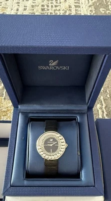 SWAROVSKI 可爱水晶无烟手表 #1160306 所有原装盒和证书 — 第 1/4 张图片