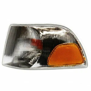 Se adapta al lado del conductor con luz de estacionamiento/señal Volvo C70 1998-2002 con bombillas VO2520101 - Imagen 1 de 3