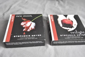 2 x Stephenie Meyer Audio Book's On CD. New Moon & Twilight. Unabridged 28 Hours - Picture 1 of 14