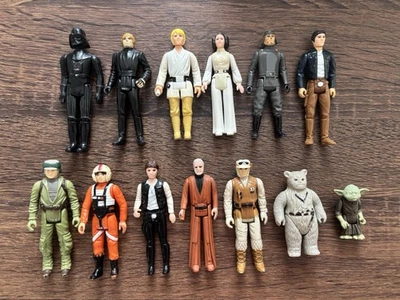 Lote de figuras de acción Kenner Star Wars vintage - 13 figuras Foto 1 de 4