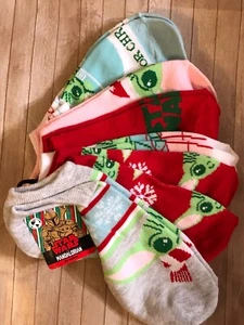 STAR WARS holiday Christmas children's size 4-10 sock pack 6 pairs low cut NEW - Picture 1 of 1