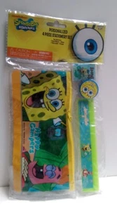 Bob Esponja Pantalones Cuadrados Juego de Papelería 4 PC Bolsa para Lápices, Sacapuntas, Regla, Borrador - Imagen 1 de 2