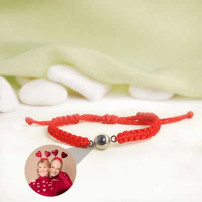 Pulsera de proyección de fotos personalizada • Pulsera de cuerda trenzada para regalo de pareja Foto 1 de 4