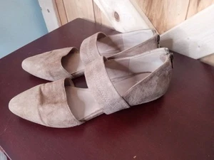 Zapatos Eileen Fisher para mujer 8,5 beige gamuza punta puntiaguda modernos sofisticados - Imagen 1 de 8
