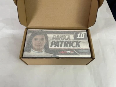 SEALED NEW Danica Patrick #10 Aspen Dental 2017 1/24 Lionel NASCAR NOS race car - Image 1 of 4