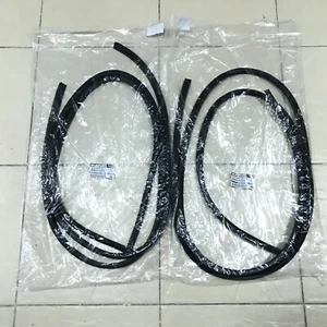 DATSUN KB110 SUNNY 1200 Coupe Hardtop Door Seal Rubber Weatherstrip RH+LH NEW - Picture 1 of 8