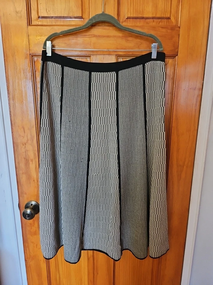 Grace Dane Lewis Skirt Midi Stretchable Size XL Fit Up To 2X  - Image 1 of 4