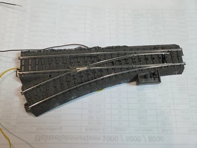 Marklin 24611 LH Turnout 74491 Decoder & Lantern Used - Image 1 of 4