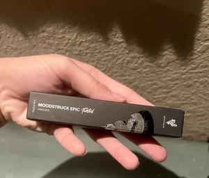 Younique MOODSTRUCK Epic Mascara Twisted Nero Nuovo - Foto 1 di 2