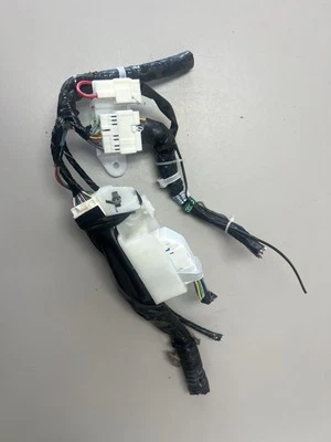 2012 Nissan Juke Plugs Electrical Connections  - Изображение 1 из 2