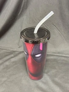 Deadpool Cinema release 20 OZ TUMBLER W/ STRAW - Picture 1 of 2