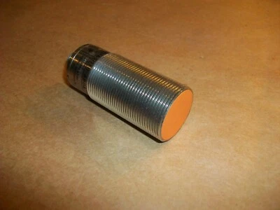 IFM Proximity Sensor II0297/IIA2010-AB0A 20-250V AC/DC - Image 1 of 2