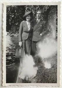 ALTES FOTO - VINTAGE SNAPSHOT - FOTO FEHLGESCHLAGEN - FEHLER - SEGEL - LICHT ERROR - Bild 1 von 1