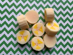 8pc Large Sliced Banana, Flatback, Resin Fruit, Cabochon, 3D Food, Faux Fruit - Picture 1 of 7