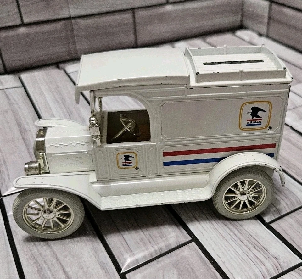 ERTL Co. 1913 White Ford Model T Van US Mail Truck Diecast Bank No Key Made USA - Image 1 of 4