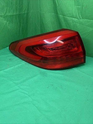 KIA K900 2015 luz trasera izquierda lado del conductor exterior led OEM *probado* Foto 1 de 4