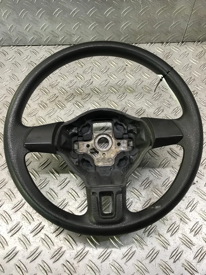Lenkrad VW Touran II (1T3)   - Bild 1 von 2
