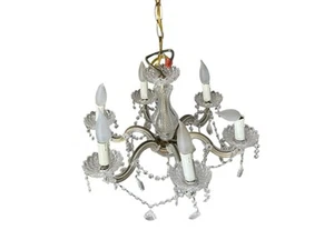 Lampadario vintage 6 bracci 25" con prismi bobeches pendalogo lucite - Foto 1 di 5