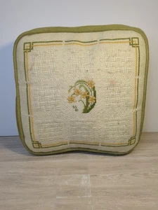 Wunderschönes Nadelkissen im Art-Deco-Stil mit Blumenmuster 10 x 10 x 4 Zoll - Bild 1 von 8