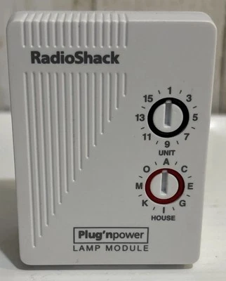 RadioShack Plug ‘n Power Lamp module 61-2682A White 120VAC 60Hz Indoor Use ONLY - Image 1 of 4