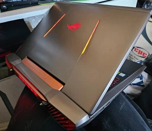 Asus G752VY CORE I7-6700HQ GTX 980 16GB RAM 17" Gaming Laptop - Picture 1 of 18