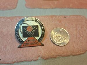 Vintage Cleveland Cavaliers NBA Eastern Conference Collectors Dangler Lapel Pin