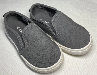 Sapatos Carters 6M Meninos Mocassim Rasteiro Tecido Cinza DINOSSAUROS EUC - Imagem 1 de 4