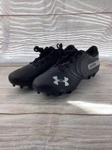 New Sz 9 Under Armour Nitro Low MC Football Cleats Black Silver 3000182-001 - Picture 1 of 3