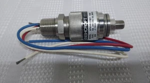 New! Ashcroft APANSDCS01 Pressure Switch (#30215) - Picture 1 of 6
