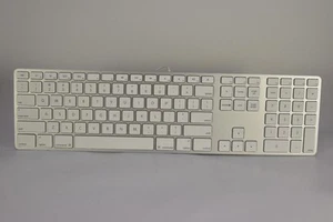 Apple USB Wired Keyboard With Numeric Keypad - A1243 - Bild 1 von 8