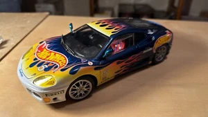 Ferrari 360 Modena Hot Wheels flames 1:18 coche escala diecast - Imagen 1 de 4