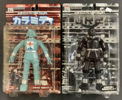 LOTE DE BONECOS DE AÇÃO JOHNNY SACCO + BLACK EVIL ROBOT MEDICOM GIANR ROBÔ OLHOS BRILHANTES - Imagem 1 de 4