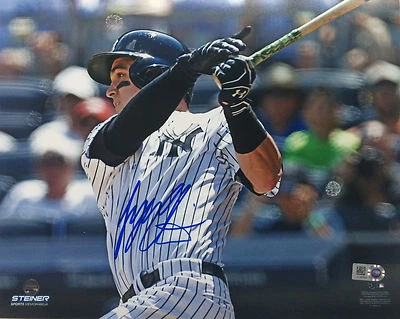 Foto firmada por Tyler Austin 8x10 novato de los Yankees primera MLB AT BAT HR certificado de autenticidad automático Steiner Foto 1 de 4