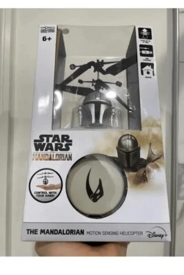 2021 Star Wars Mandalorian Mando capacete sensor de movimento helicóptero brinquedo tecnológico mundial - Imagem 1 de 4
