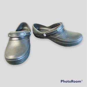 Crocs black Rubber NO HOLES shoes Women's 8 Mens 6 clogs - Picture 1 of 9