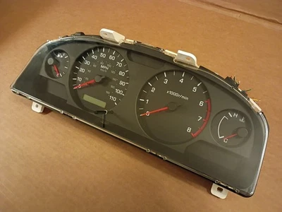 Nissan Frontier Xterra 2000-01 automático cuadro de instrumentos velocímetro usado OEM Foto 1 de 4
