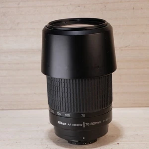 Nikon AF 70-300mm F/4-5.6 G Autofocus Lens *TESTED* Haze internally? - Picture 1 of 8