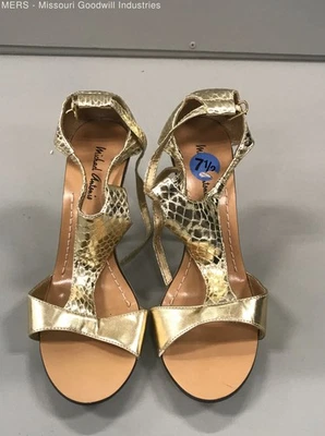 Sandalias de tacón Michael Antonio para mujer tono dorado con patrón de piel de serpiente - EE. UU. 7,5 Foto 1 de 4