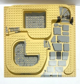 Lego part 6092pb03 Baseplate Raised 32x32 Three Level Slate Ramp 5978 Adventurer