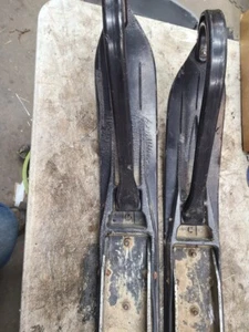 1998 600 cc  ZR ARCTIC CAT  Ski, Plastic 0603-668 AT937 - Picture 1 of 4