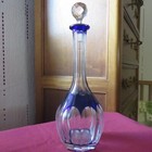 carafe à liqueur en cristal de couleur bleu baccarat modèle  Genova  H 26 cm