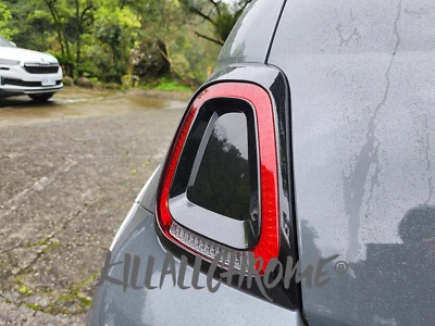Cubiertas envolventes de luces traseras Abarth Serie 4 negro brillante Fiat 500 595 695 Reino Unido 4 piezas Foto 1 de 4