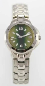 Lorus Watch Men Stainless Silver Date 30m Water Resistant Batt Green Gold Quartz - Picture 1 of 3