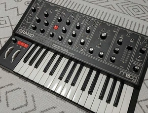 Moog Grandmother Dark Analog Synthesizer - Picture 1 of 10